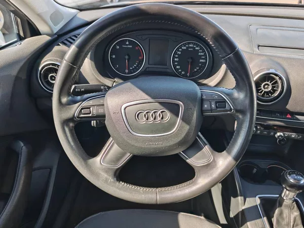 Audi A3 6MP 1,6TDI - foto 11