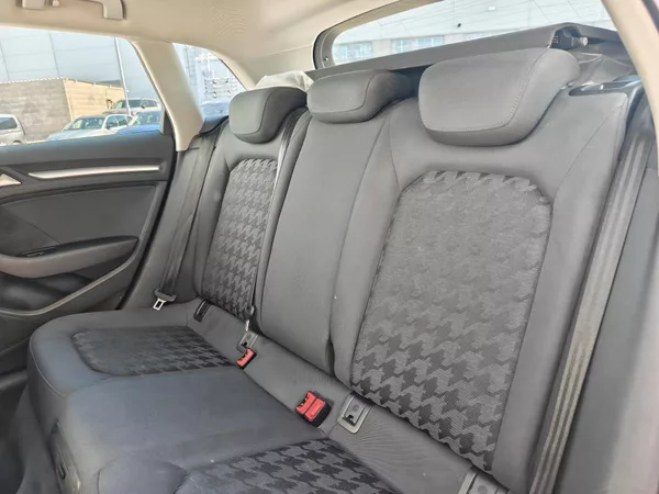 Audi A3 6MP 1,6TDI - foto 8