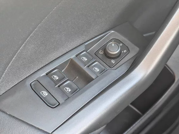Volkswagen T-Cross Life 5G 1,0TSi - foto 19
