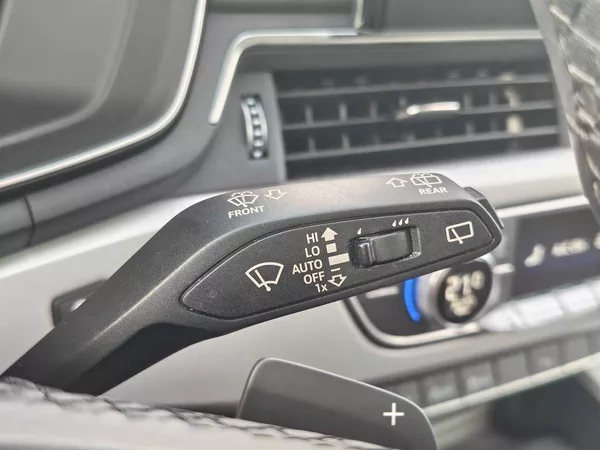 Audi A4 35 Advanced 35 7ST 2,0TFSI - foto 15