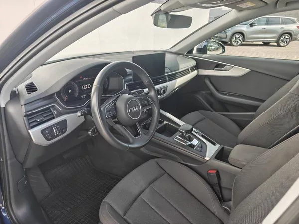Audi A4 35 Advanced 35 7ST 2,0TFSI - foto 5