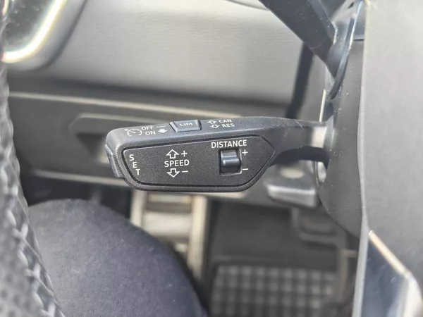 Audi A6 40 Sline ST7 2,0TDI - foto 14