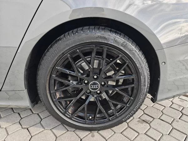 Audi A6 40 Sline ST7 2,0TDI - foto 24