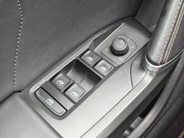 Cupra Formentor 6MP 1,5 TSI - foto 21