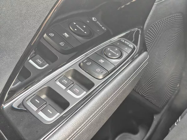 Kia Niro EXCLUSIVE 1,6GDi HEV - foto 20