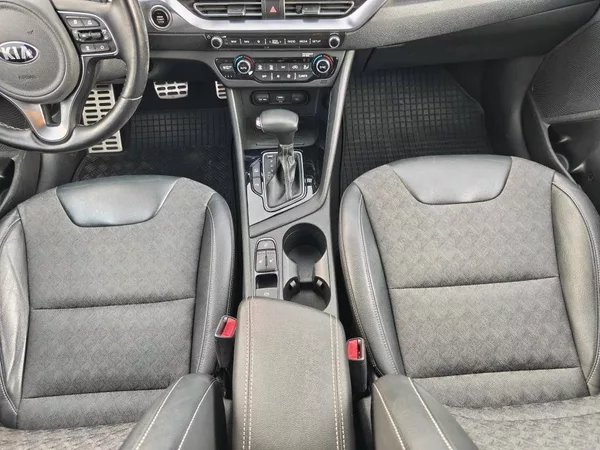 Kia Niro EXCLUSIVE 1,6GDi HEV - foto 9