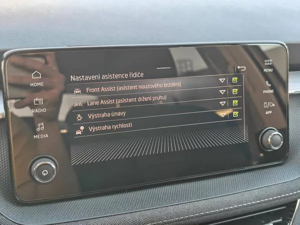 Škoda Fabia Top Selection 7DSG 1,0TSI - foto 16