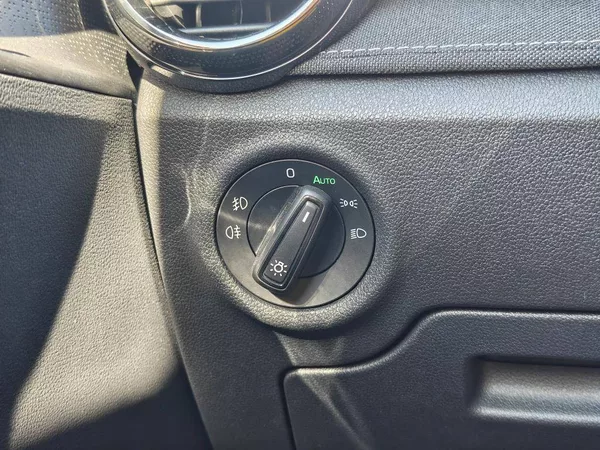 Škoda Fabia Top Selection 7DSG 1,0TSI - foto 18