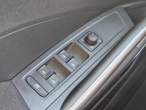 Škoda Fabia Top Selection 7DSG 1,0TSI - foto 19