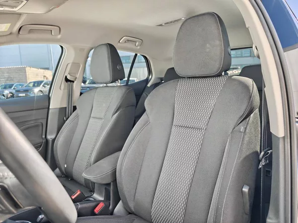 Škoda Fabia Top Selection 7DSG 1,0TSI - foto 6