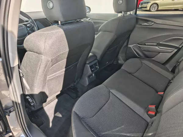 Škoda Fabia Top Selection 7DSG 1,0TSI - foto 7