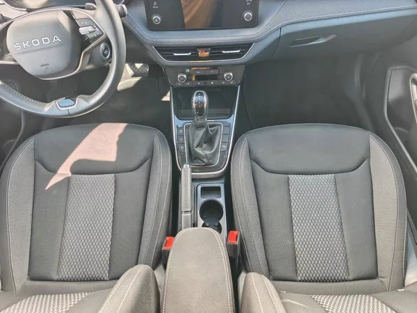 Škoda Fabia Top Selection 7DSG 1,0TSI - foto 9