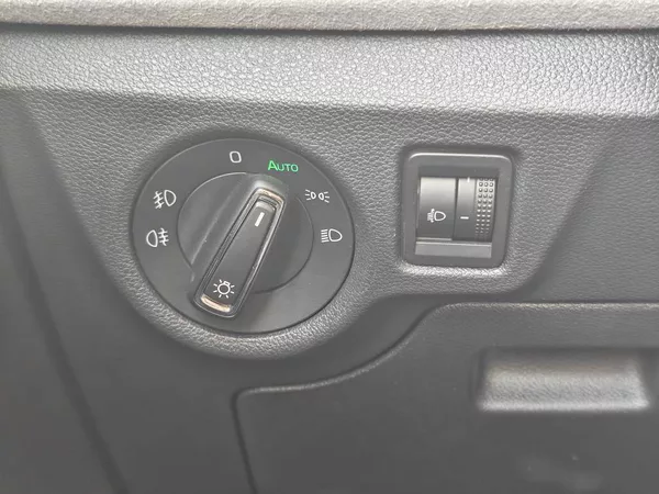 Škoda Kamiq Top Selection 7DSG 1,0TSI - foto 18