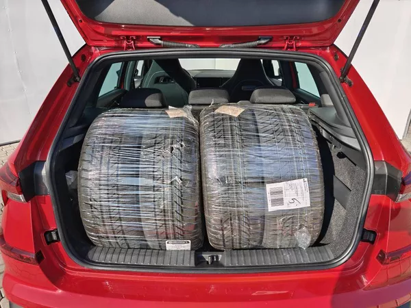 Škoda Kamiq Monte Carlo 7DSG 1,5TSI - foto 22