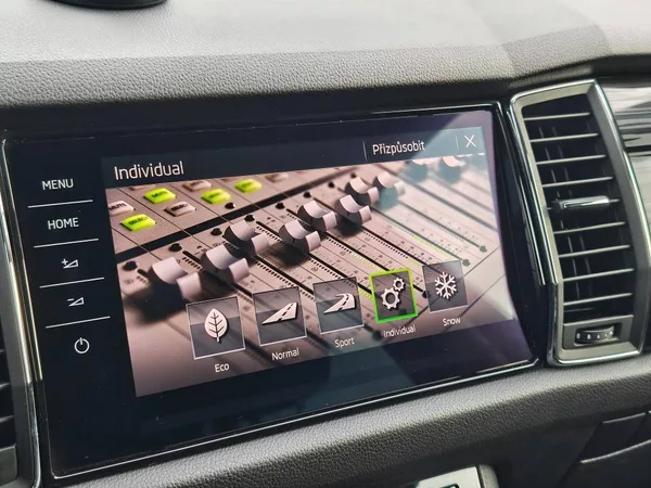Škoda Kodiaq Style 4x4 7DSG 2,0TDI - foto 17