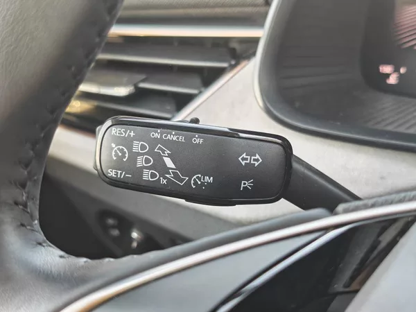 Škoda Scala Top Selection 6MP 1,0TSI - foto 13