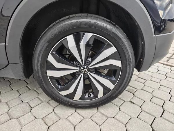 Volkswagen T-Cross Life 7DSG 1.0TSI - foto 21