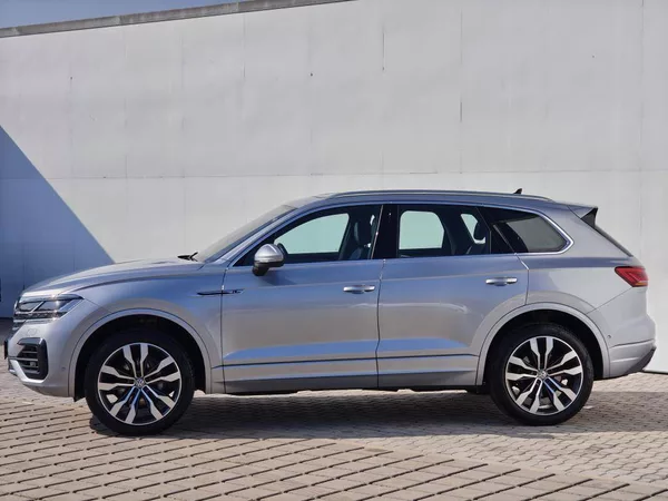 Volkswagen Touareg R-line 8TT 3,0TDI - foto 3
