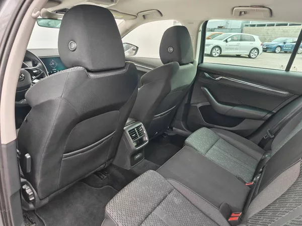 Škoda Octavia Style 7DSG 1,5TSI - foto 7