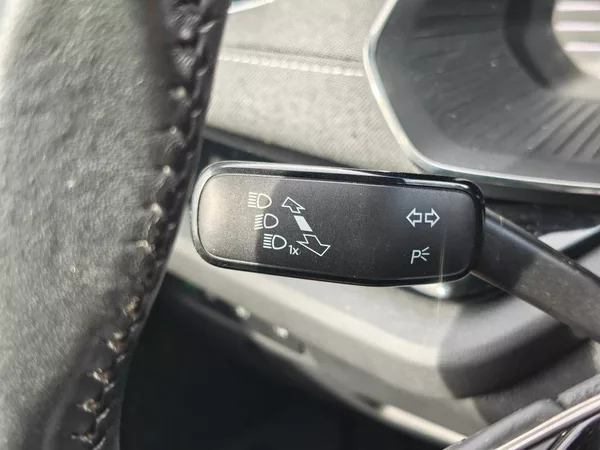 Škoda Octavia Style 1,5 TSI - foto 14