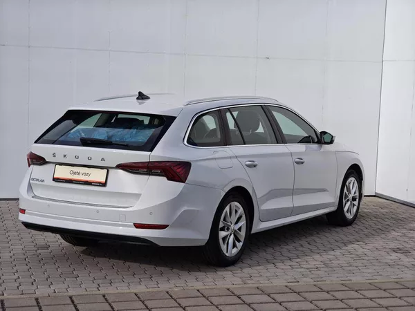Škoda Octavia Style 1,5 TSI - foto 2