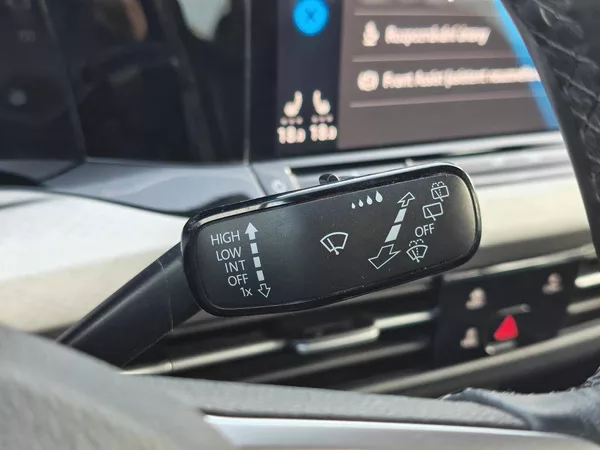 Volkswagen Golf Life 6G 1,5TSi - foto 14