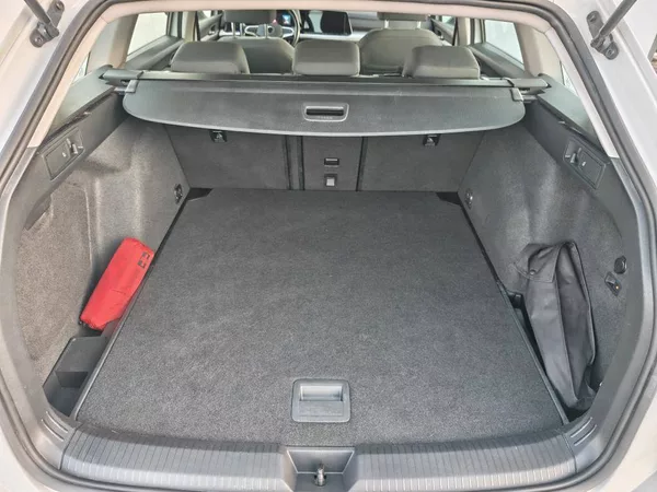 Volkswagen Golf Life 6G 1,5TSi - foto 22