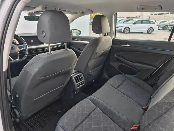 Volkswagen Golf Life 6G 1,5TSi - foto 7