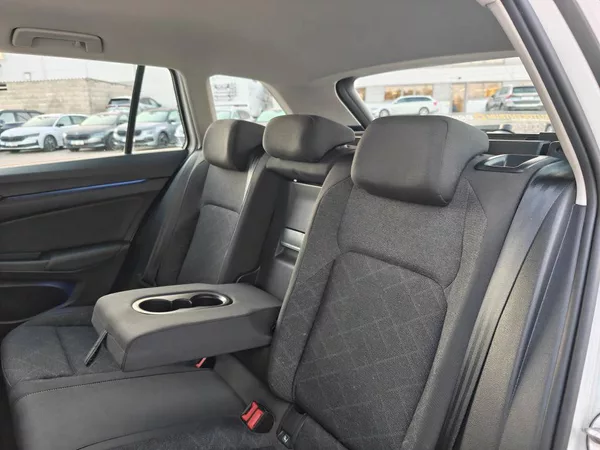 Volkswagen Golf Life 6G 1,5TSi - foto 8