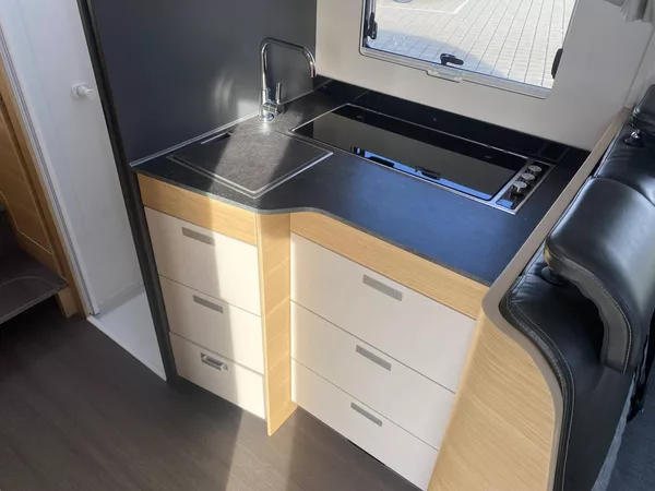 Adria Matrix Axess 670SL 2,2 - foto 17