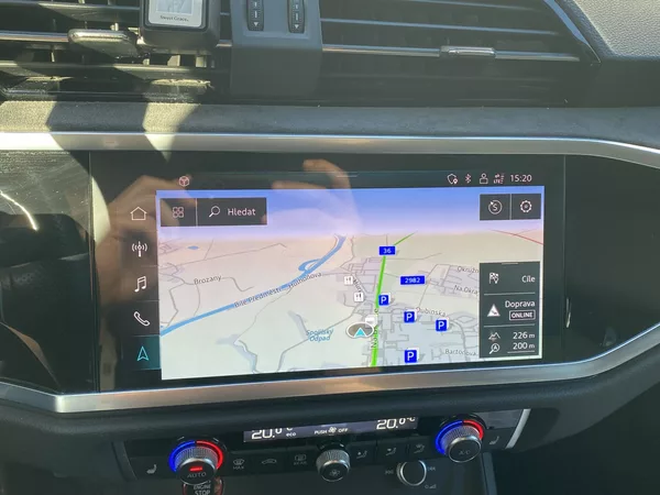 Audi Q3 RS Quattro STT 2,5TFSI - foto 18