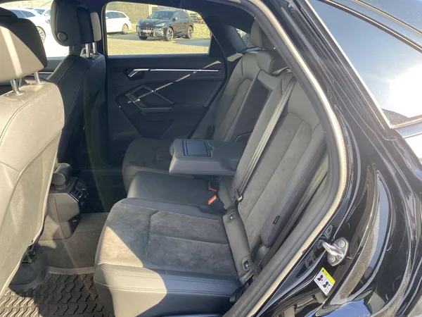 Audi Q3 RS Quattro STT 2,5TFSI - foto 9
