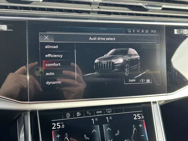 Audi Q7 50 Sline Quattro 8TT 3,0TDI - foto 19