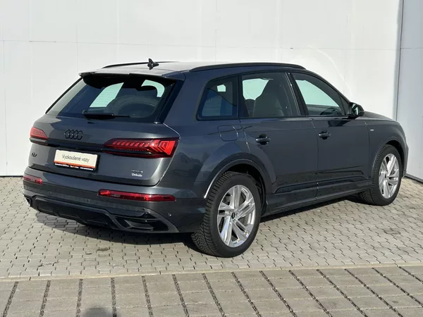 Audi Q7 50 Sline Quattro 8TT 3,0TDI - foto 2