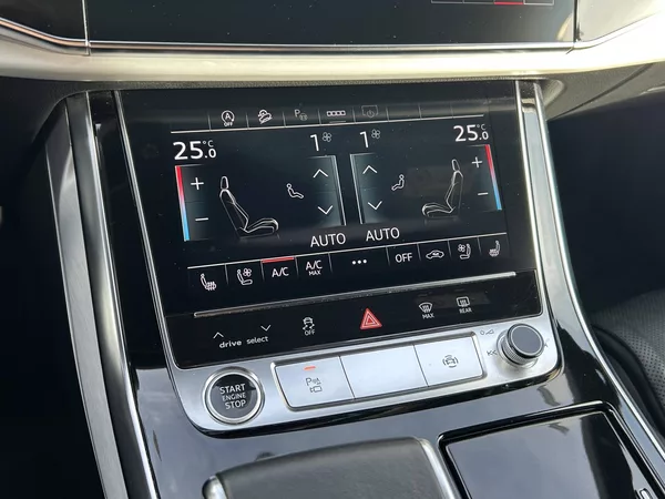 Audi Q7 50 Sline Quattro 8TT 3,0TDI - foto 21