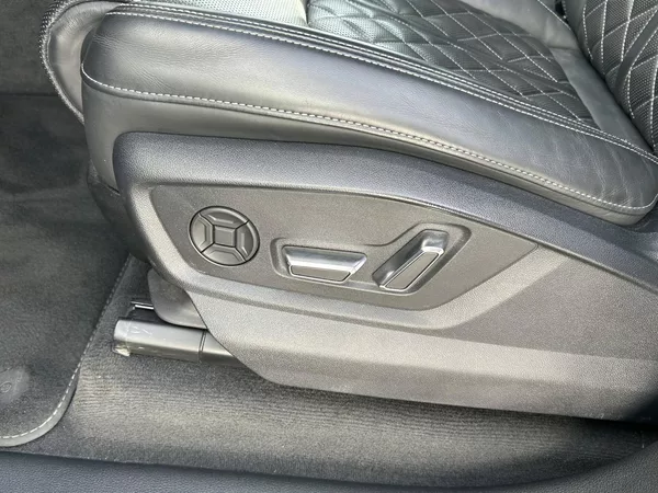 Audi Q7 50 Sline Quattro 8TT 3,0TDI - foto 7