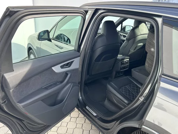Audi Q7 50 Sline Quattro 8TT 3,0TDI - foto 8