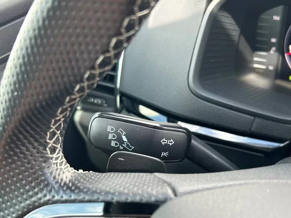 Škoda Karoq 2,0TSI 140kW Sportline 7DSG 4x - foto 14