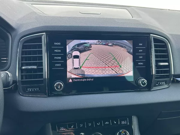Škoda Karoq 2,0TSI 140kW Sportline 7DSG 4x - foto 18