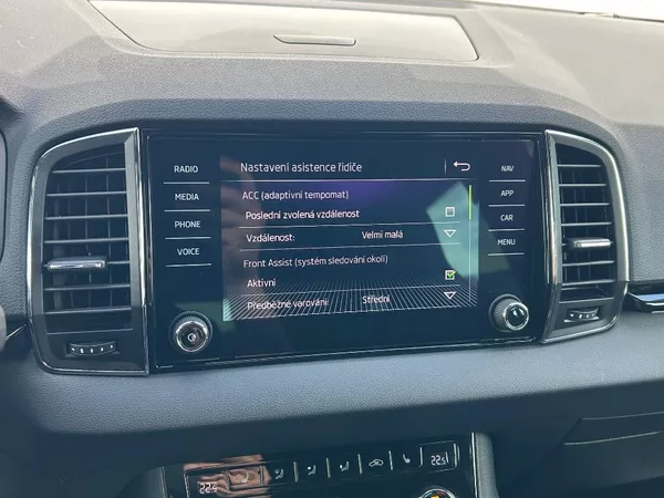Škoda Karoq 2,0TSI 140kW Sportline 7DSG 4x - foto 19