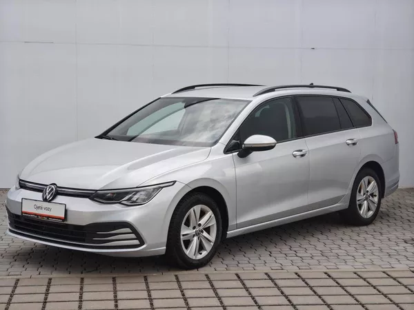 Volkswagen Golf Life 7DSG 1,5 eTSI