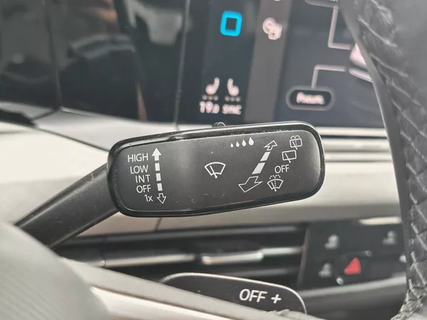 Volkswagen Golf Life 7DSG 1,5 eTSI - foto 14