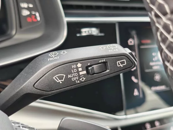 Audi Q7 50 Sline Quattro 8TT 3,0TDI - foto 14