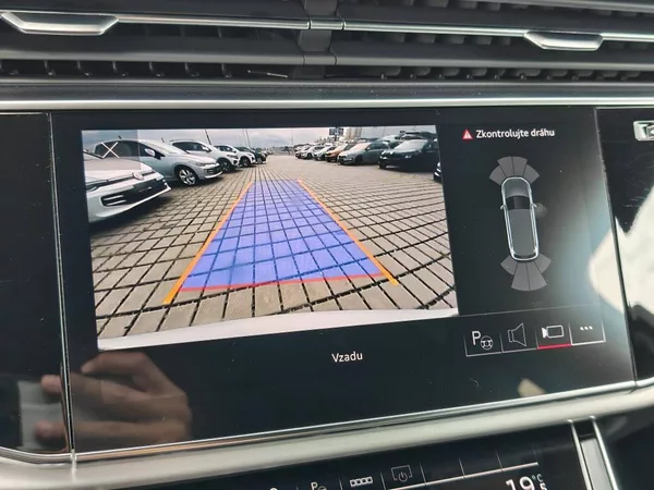 Audi Q7 50 Sline Quattro 8TT 3,0TDI - foto 15