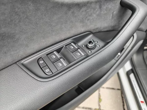 Audi Q7 50 Sline Quattro 8TT 3,0TDI - foto 22