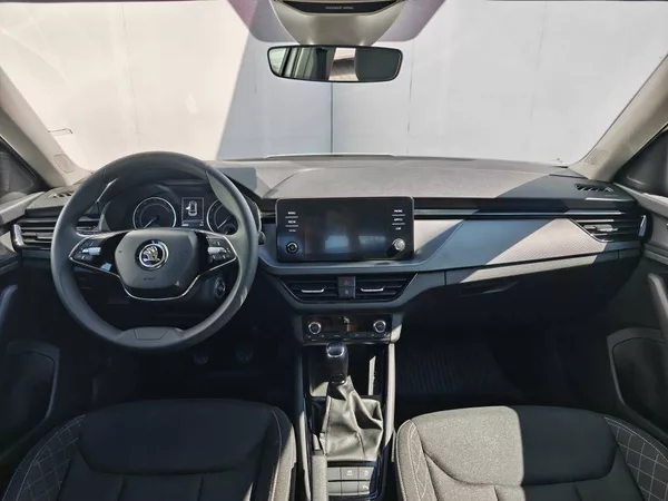 Škoda Kamiq Fresh 6MP 1,0TSI - foto 10