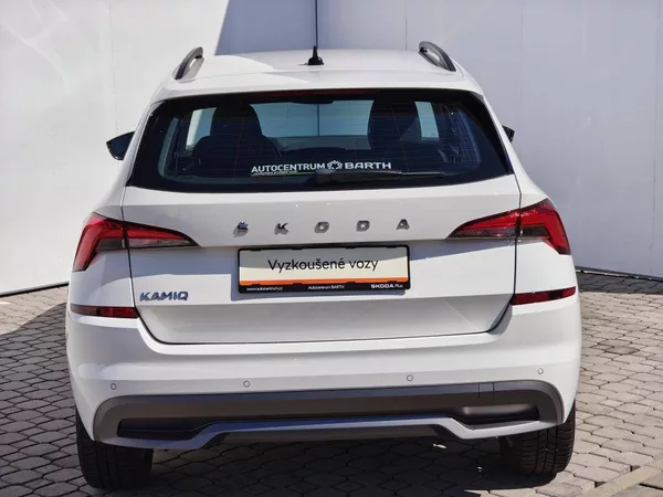 Škoda Kamiq Fresh 6MP 1,0TSI - foto 22