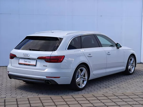 Audi A4 S-Line 2,0 TSI 185 kW Quattro - foto 2