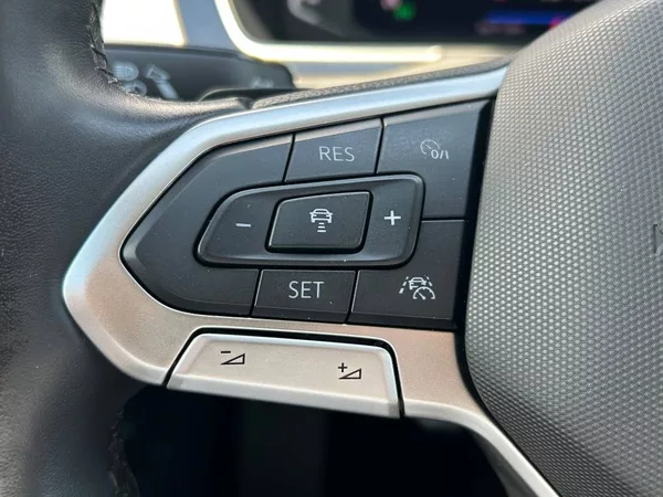 Volkswagen Passat Var. DTUA - foto 15