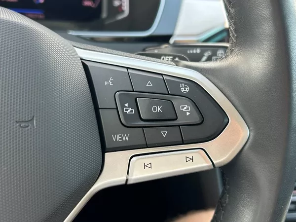 Volkswagen Passat Var. DTUA - foto 16